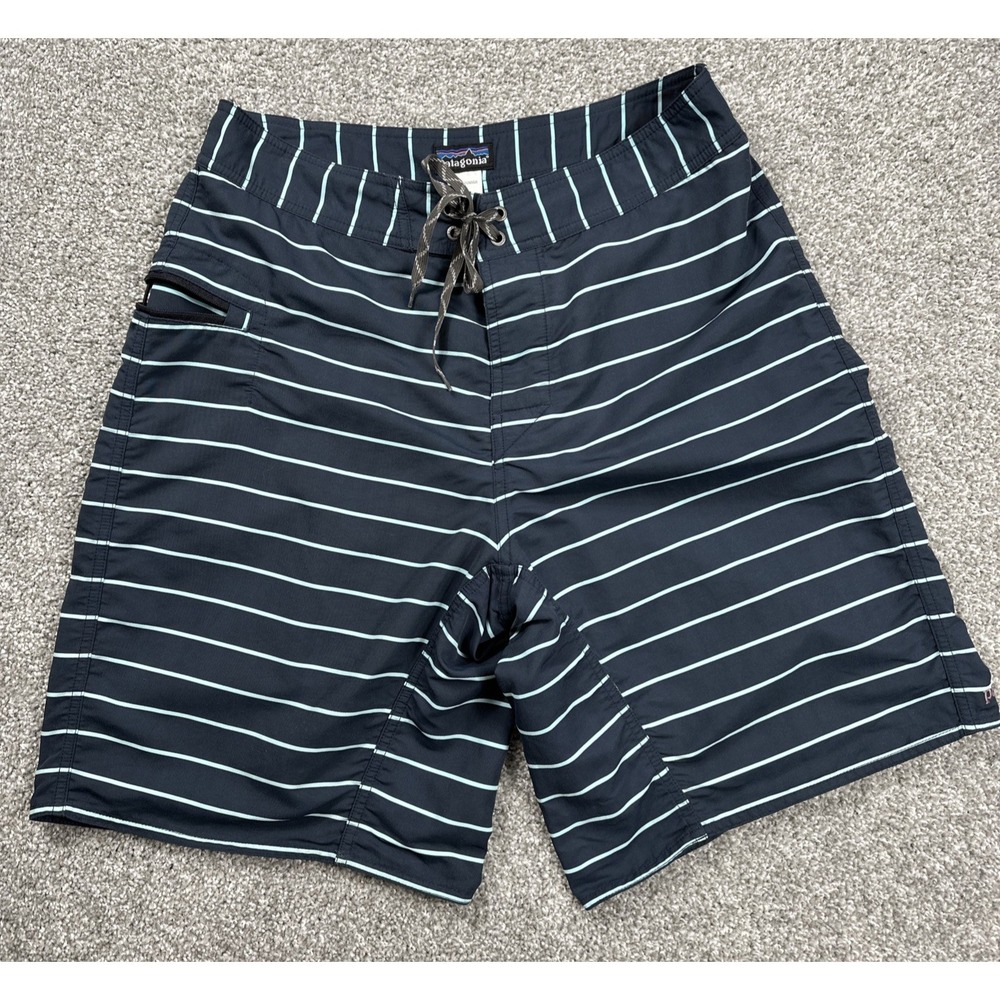Patagonia Wavefarer Board Shorts Men's 32 Navy Blue Stripe Surf Swim Trunks
